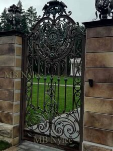 Rococo Forged Wicket