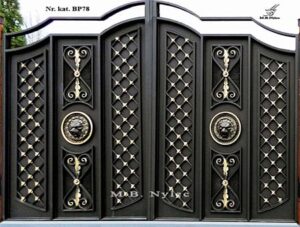 Modern Glamour Gate with Lions