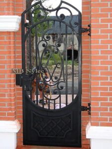 Classic Forged Wicket