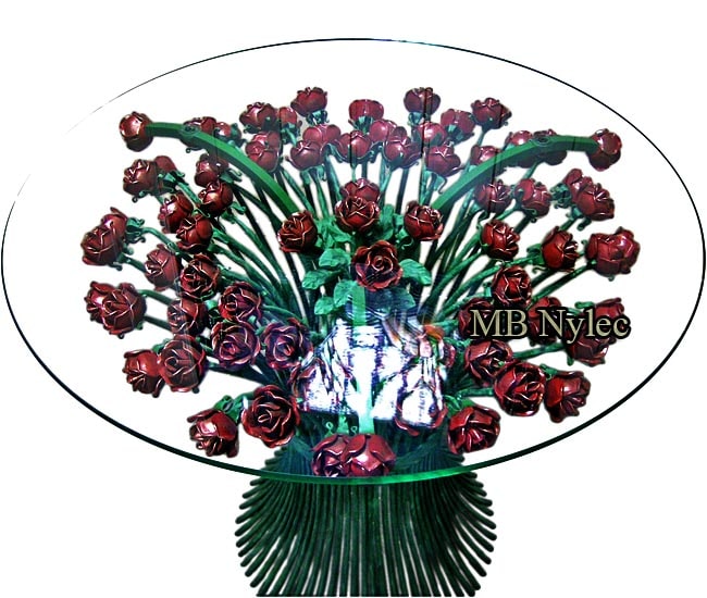 Table of 70 Forged Roses
