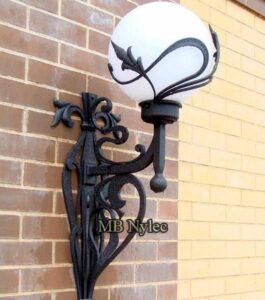 Classic Wrought Wall Lamp