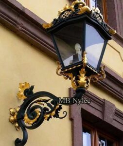 Mansion Wrought Iron Wall Lamp