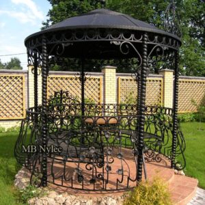 Round gazebo with twisted columns