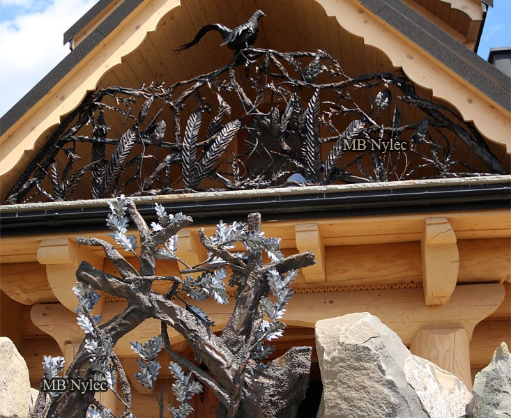 Forged sculptured balustrade with pheasant
