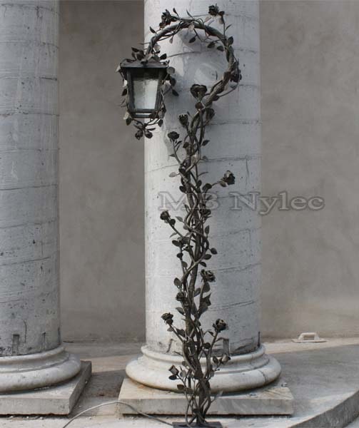 Forged rose lamp