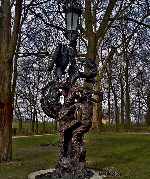 Dragon Fighting a Phoenix Lamp