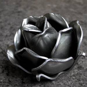 Forged Steel Rose 57 mm