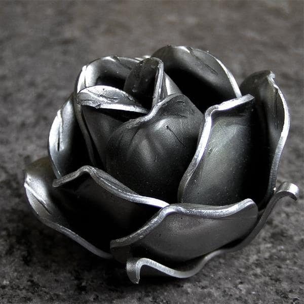 Forged Steel Rose 57 mm