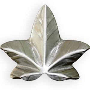 Small Forged Ivy Leaf